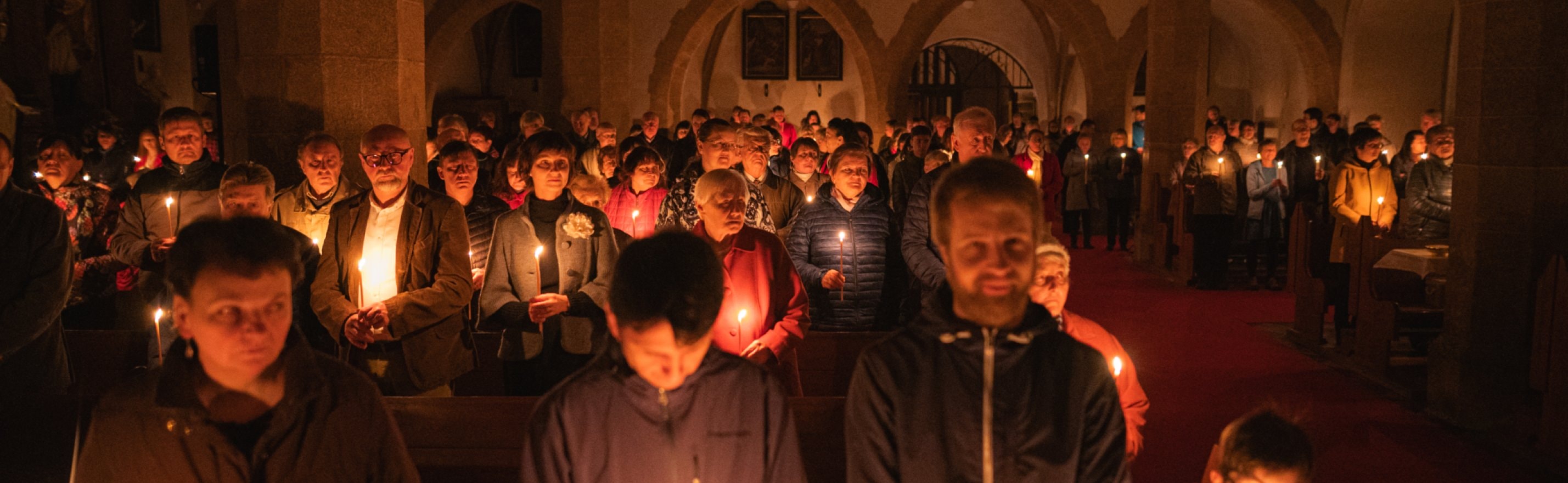 Velikonoční vigilie ve Velkém Meziříčí 19. 4.